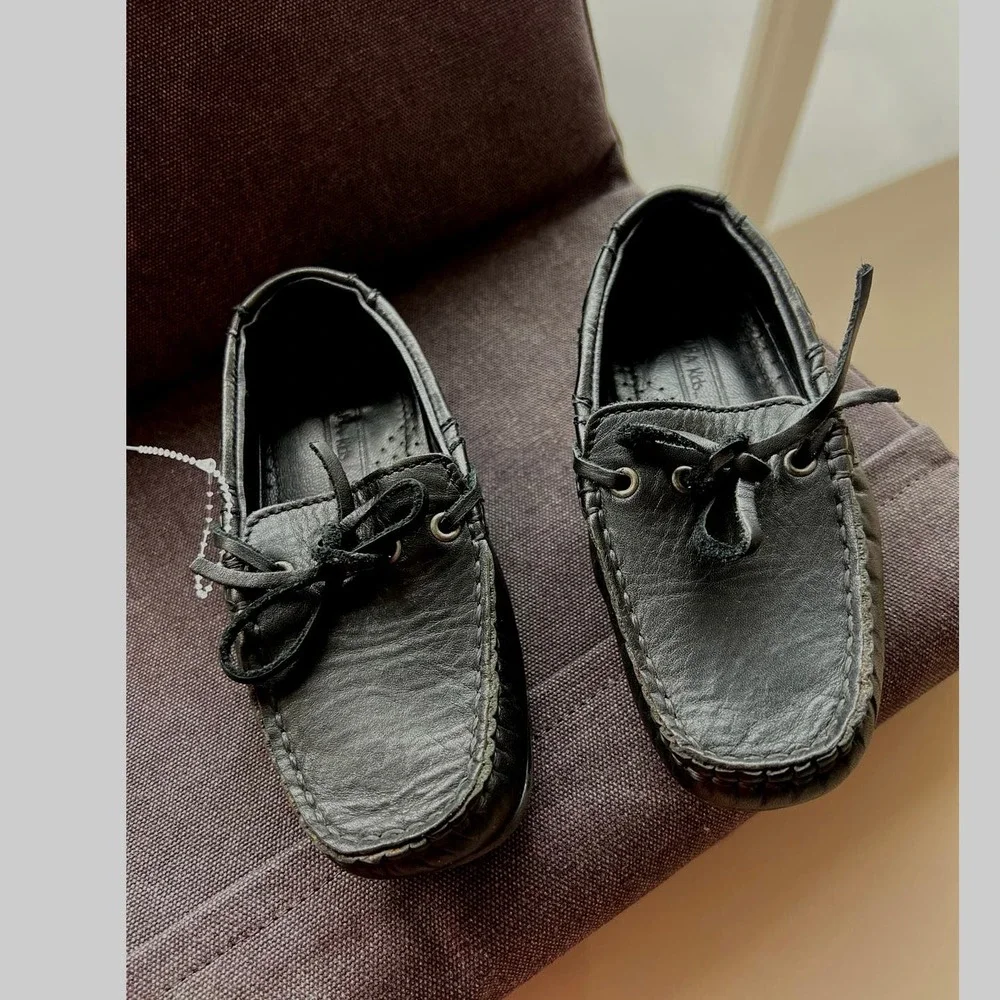 Zara kids loafers black size 12.5 Or 29